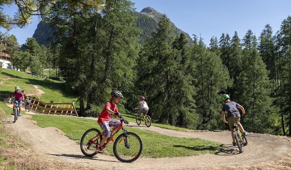 Hotel Saratz Pontresina Eksteriør bilde